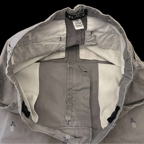 Children’s Place Shorts - Picture 4 of 7